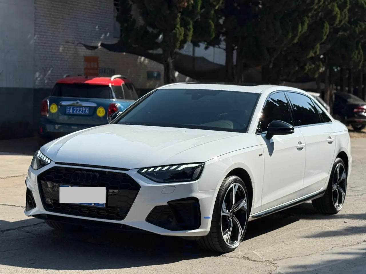 Audi 2024 A4L 2.0TFSI 40TFSI Deluxe Dynamic (Starry Night Edition) Automatic Gear - View 1