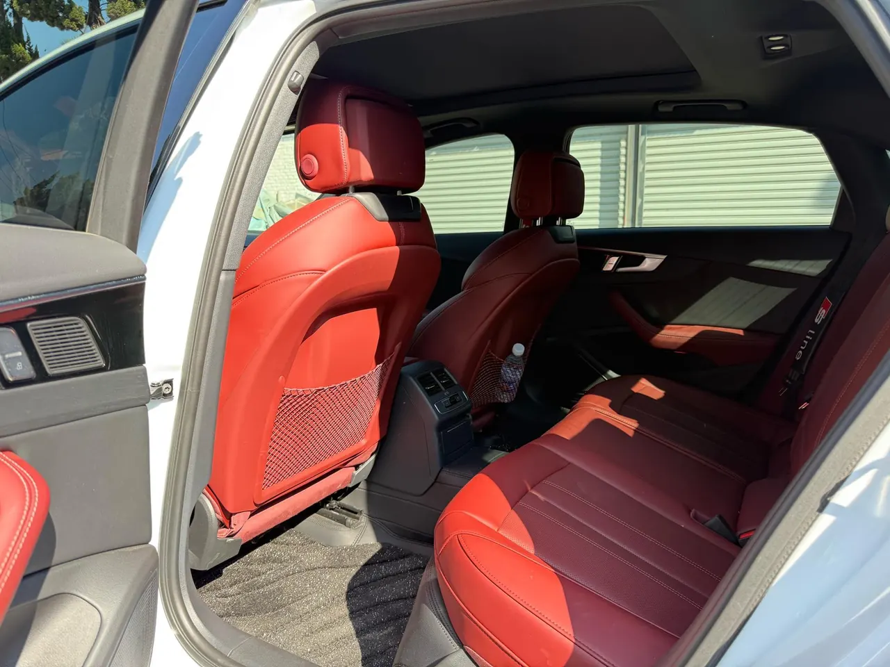 Audi 2024 A4L 2.0TFSI 40TFSI Deluxe Dynamic (Starry Night Edition) Automatic Gear 4