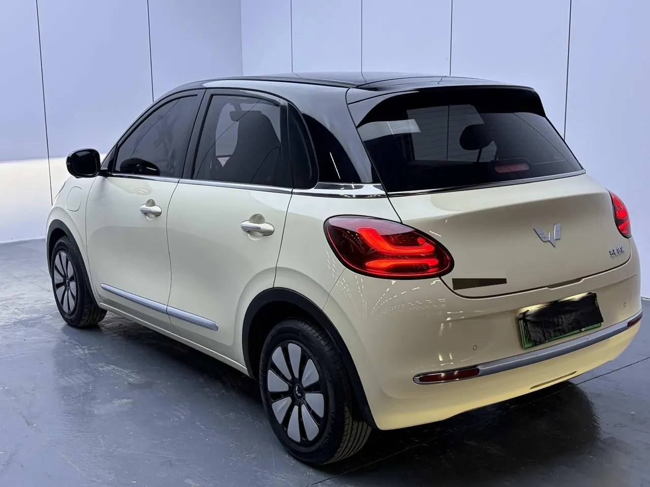 WuLing 2025 Plantronics 333km LingBox Enjoy Automatic Gear 5