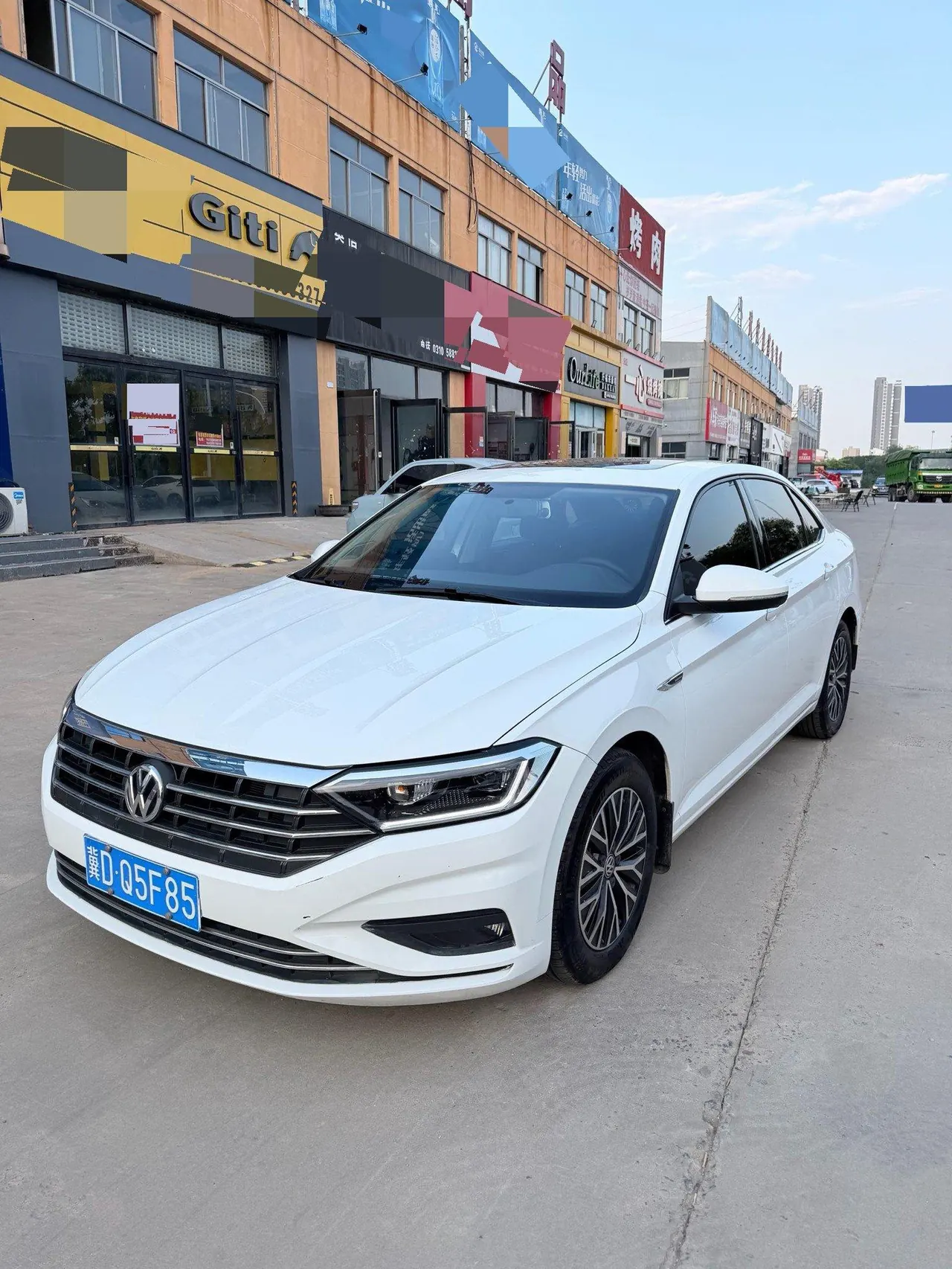 Open image lightbox: Volkswagen 2020 Sagitar 1.2TSI 200TSI Comfortable Automatic