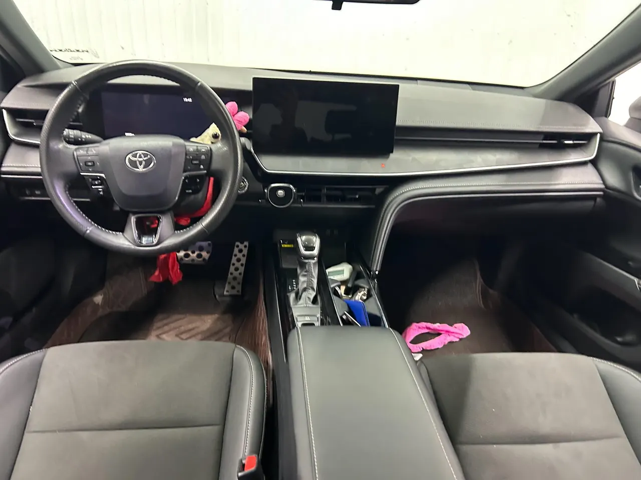 Toyota 2024 Camry Dual Engine 2.0HS Stepless Sports Edition Automatic Gear 4