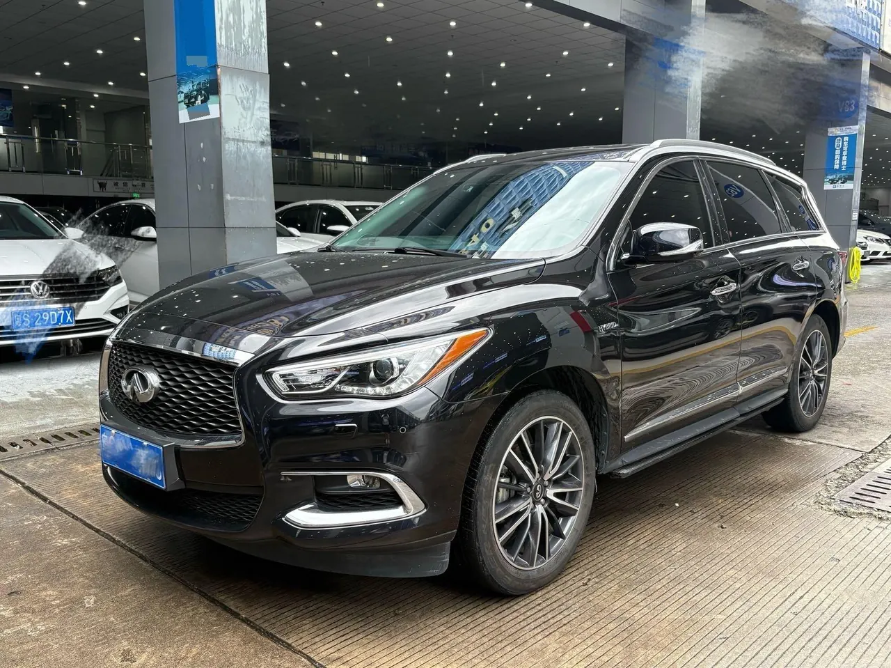 打开图片灯箱:Infiniti QX60 (Imported) 2020 QX60 Oil-Electric Hybrid 2.5T Stepless Two-Drive Excellent Automatic Gear