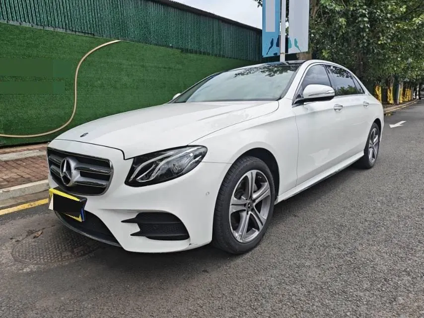 Mercedes Benz E Class 2020 E 260 L 48V 1.5T (modified) automatic gear - View 1