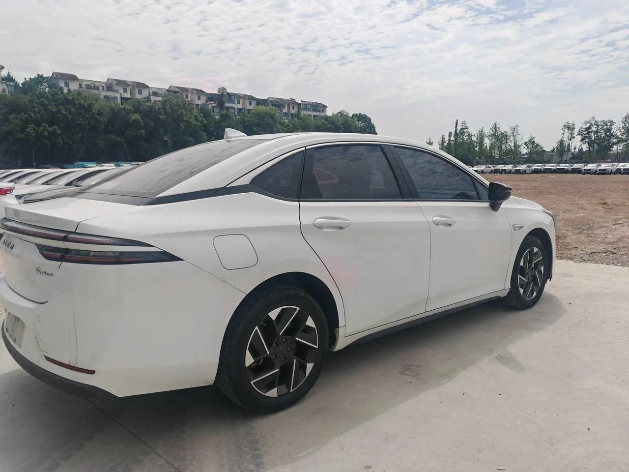 GAC Aion 2024 Aion S MAX 70 Star Edition 53.7kWh Automatic Gear 9