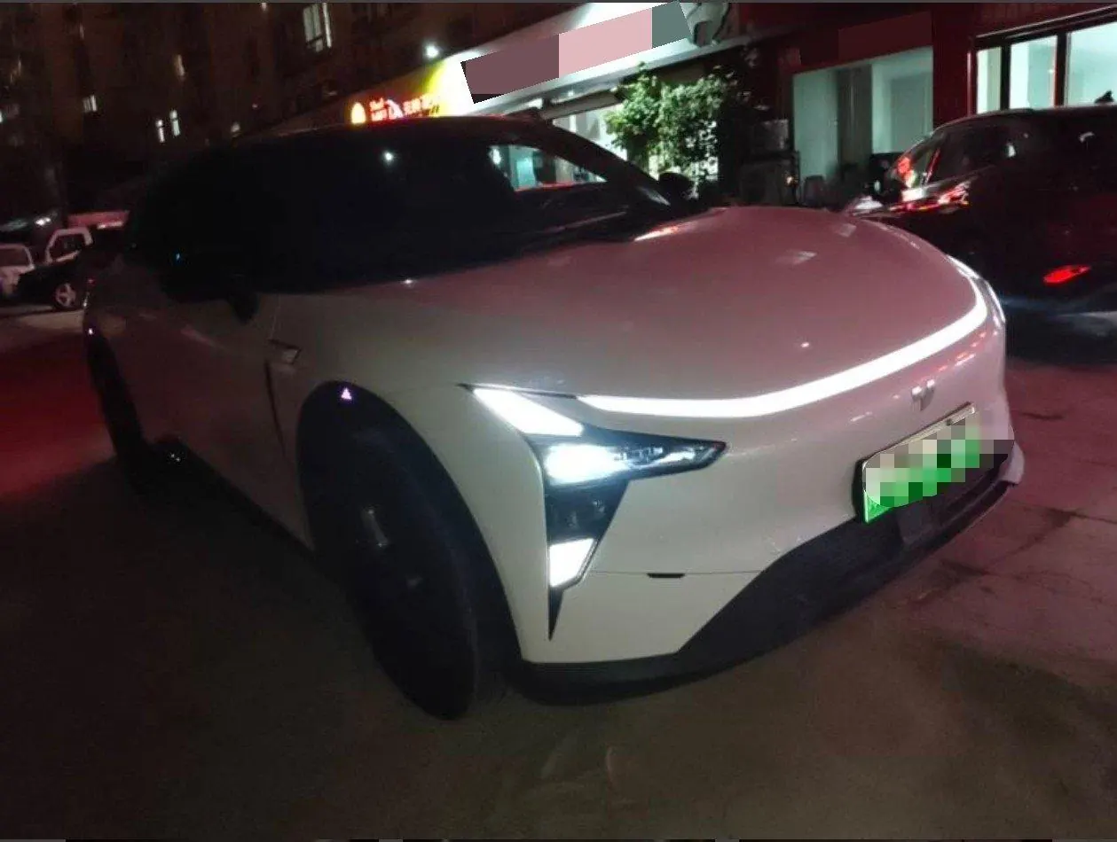 JiYue 2025 JiYue 01 Rejuvenation New Max Performance Edition Automatic Gear 2