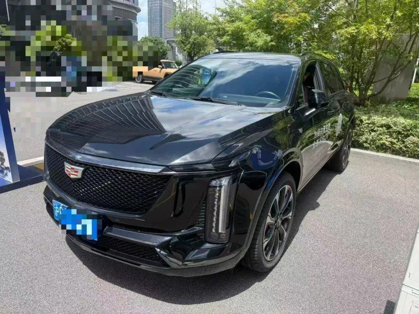 Cadillac 2025 XT5 48V 2.0T Platinum Automatic Gear - View 1
