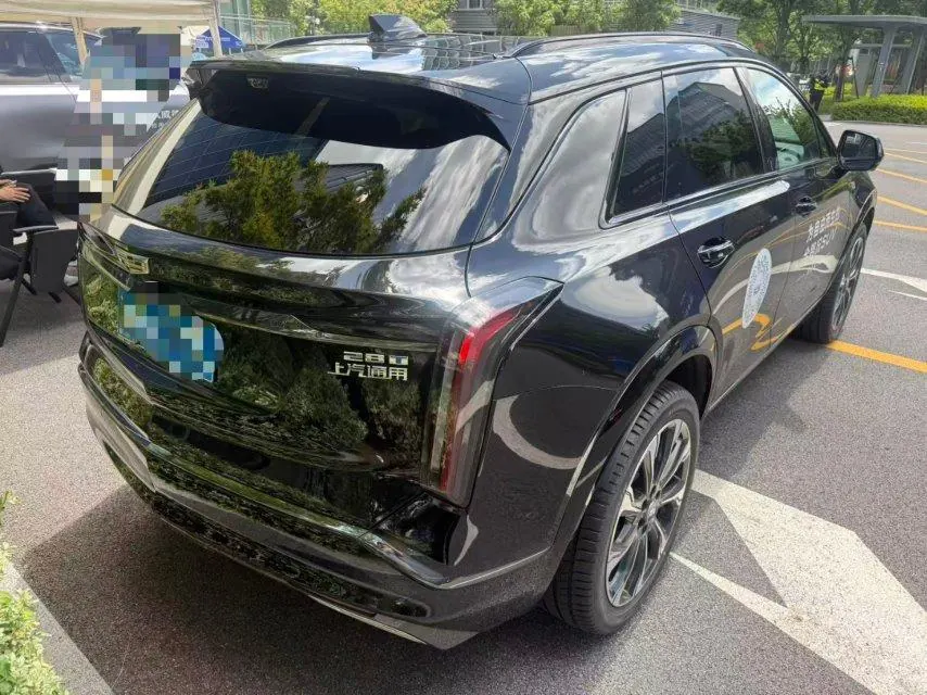 Cadillac 2025 XT5 48V 2.0T Platinum Automatic Gear 5