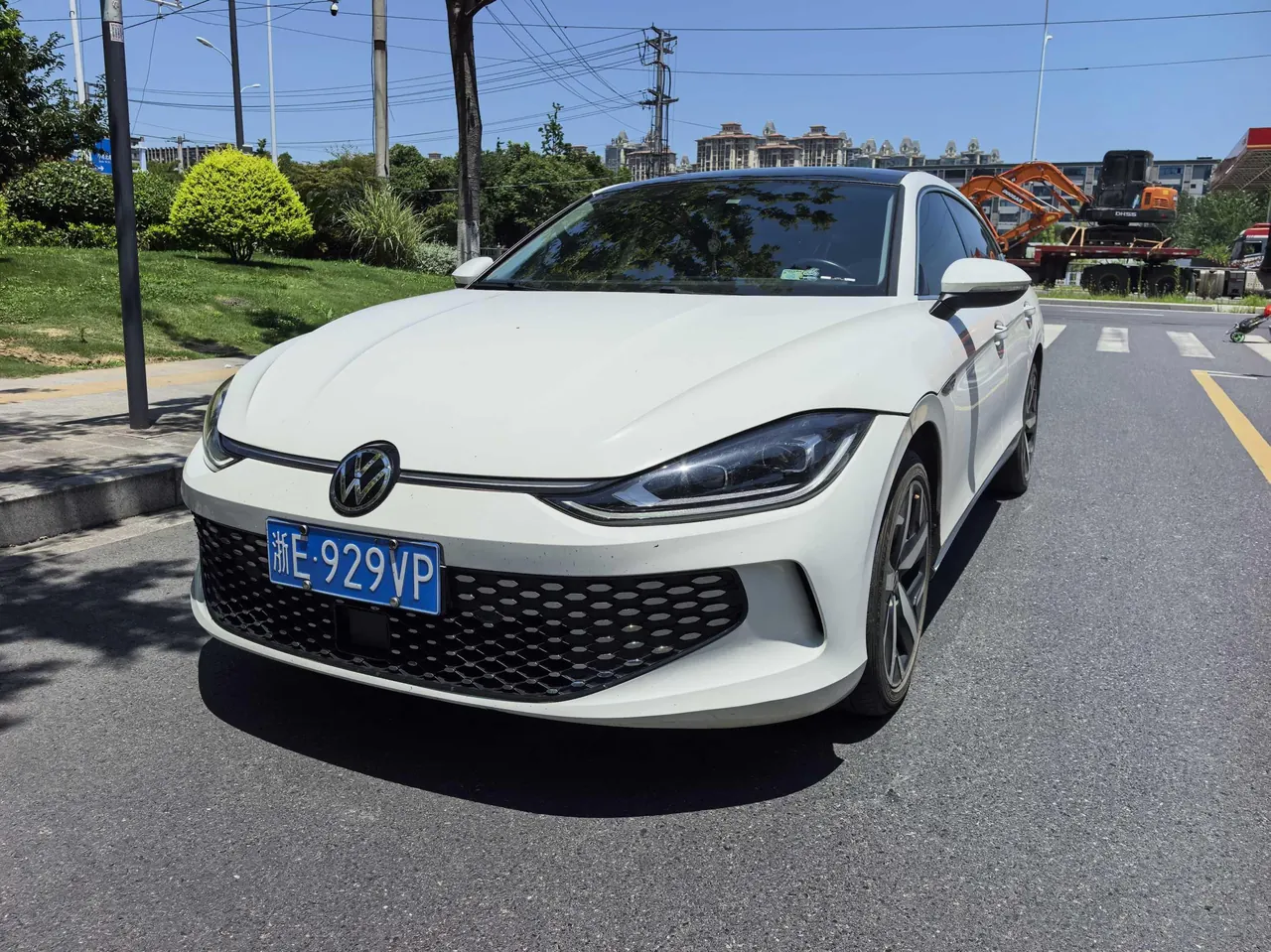 Open image lightbox: Volkswagen 2023 Ling Du L 1.4TSI 280TSI Cool Edition Automatic Gear