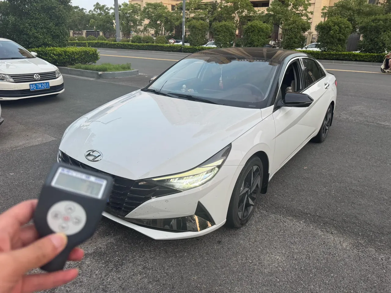 打开图片灯箱:Hyundai 2023 Elantra -3-compartment 1.5 stepless LUX premium automatic gear