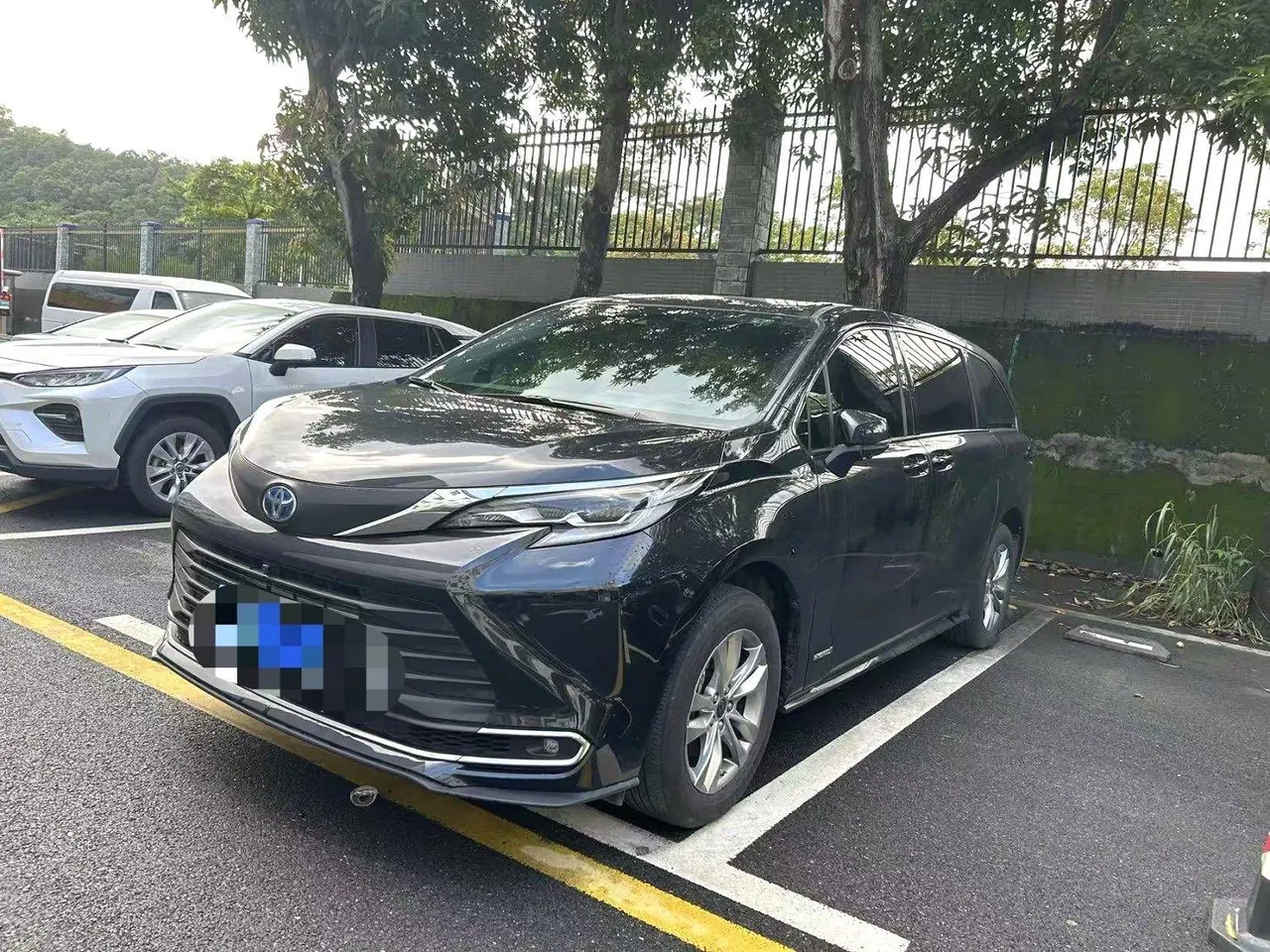 Toyota 2024 Sana 2.5 Stepless Comfort Edition Automatic Gear - View 1