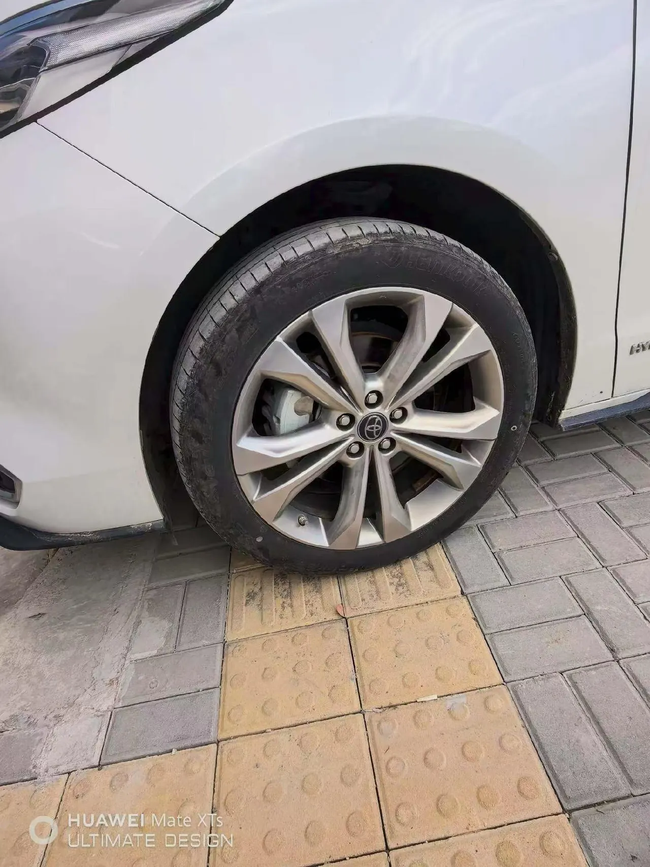 Toyota 2024 Sana 2.5 Stepless Luxury Welfare Edition Automatic Transmission 2