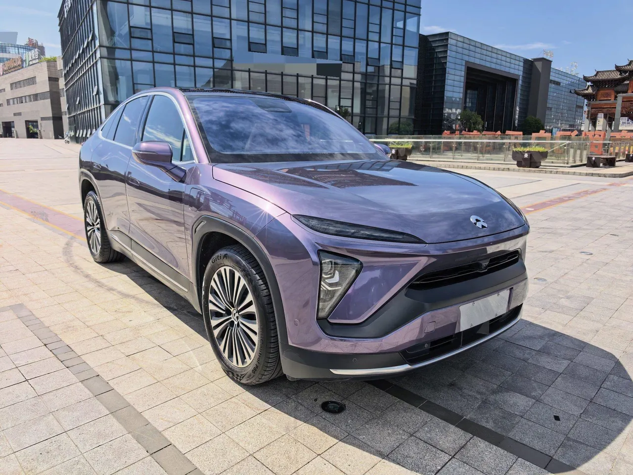NIO 2020 EC 6 605KM Sports Edition Automatic Gear 3