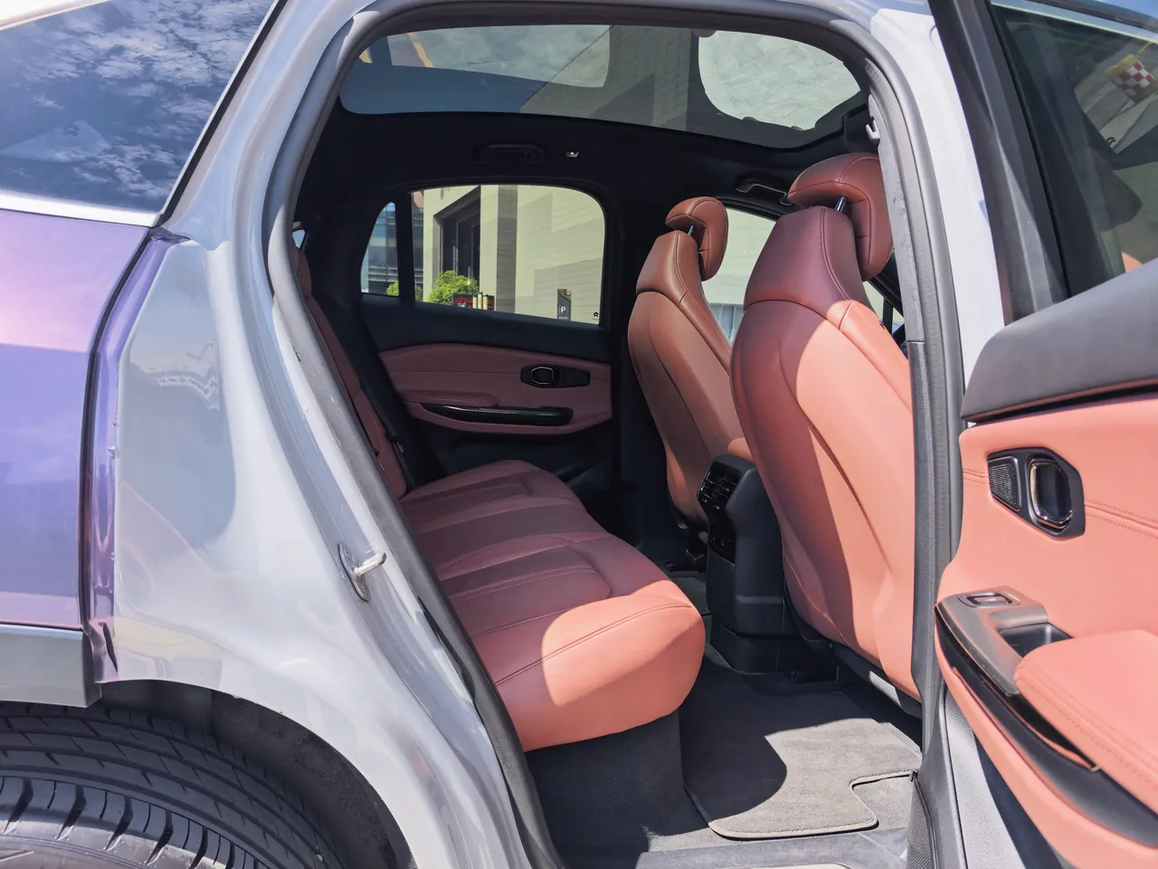 NIO 2020 EC 6 605KM Sports Edition Automatic Gear 5