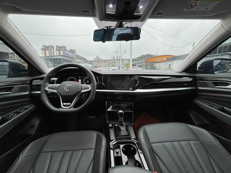 Volkswagen 2024 Passat 2.0TSI 380TSI Star Flagship Automatic Gear 6