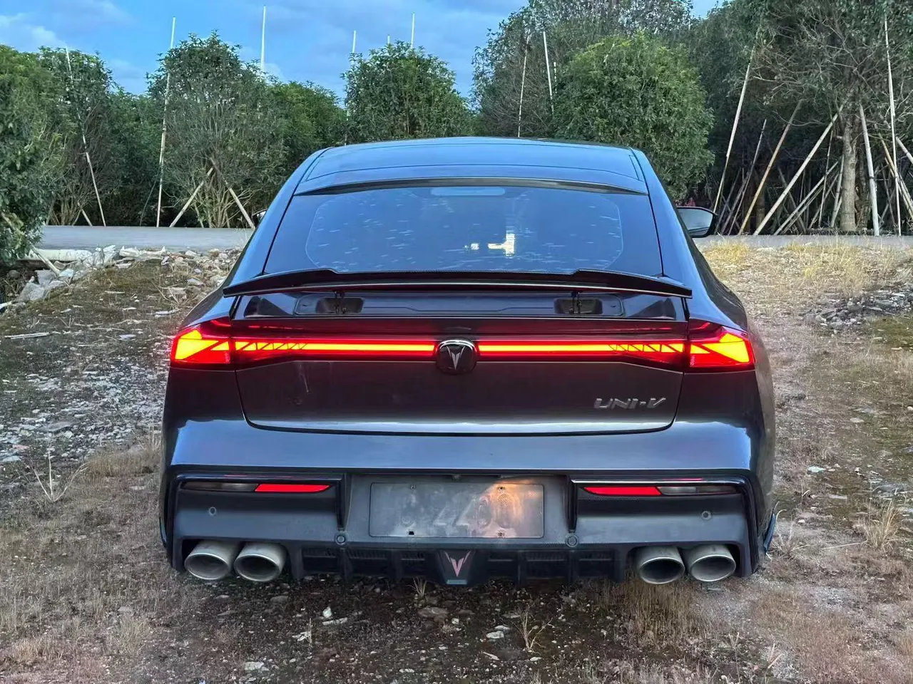 ChangAn 2022 UNI-V 1.5T Sports Edition Automatic 8