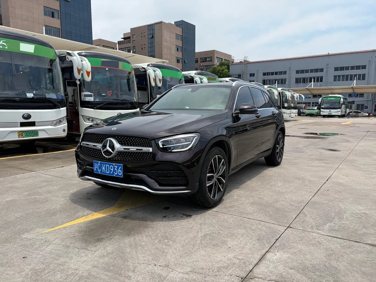 Mercedes Benz 2022 GLC 260 L 4MATIC 2.0T Luxury (Change 2) Automatic Gear - View 1
