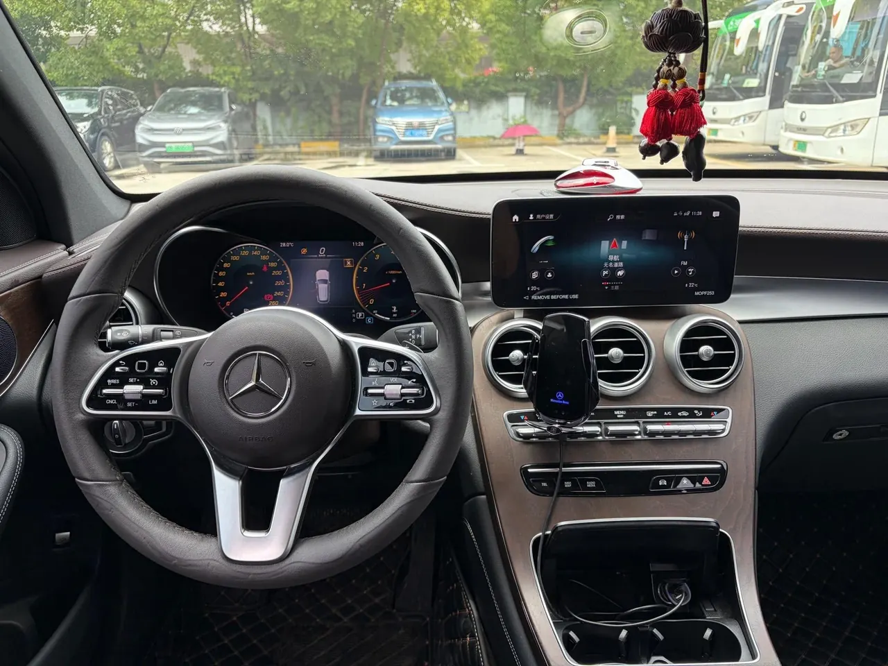 Mercedes Benz 2022 GLC 260 L 4MATIC 2.0T Luxury (Change 2) Automatic Gear 4