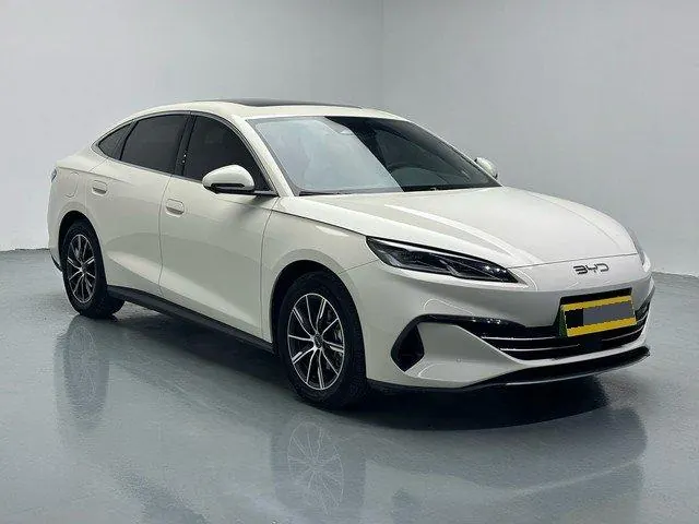 BYD 2024 seals 06 DM-i 1.5 stepless 120KM exclusive automatic gear 3