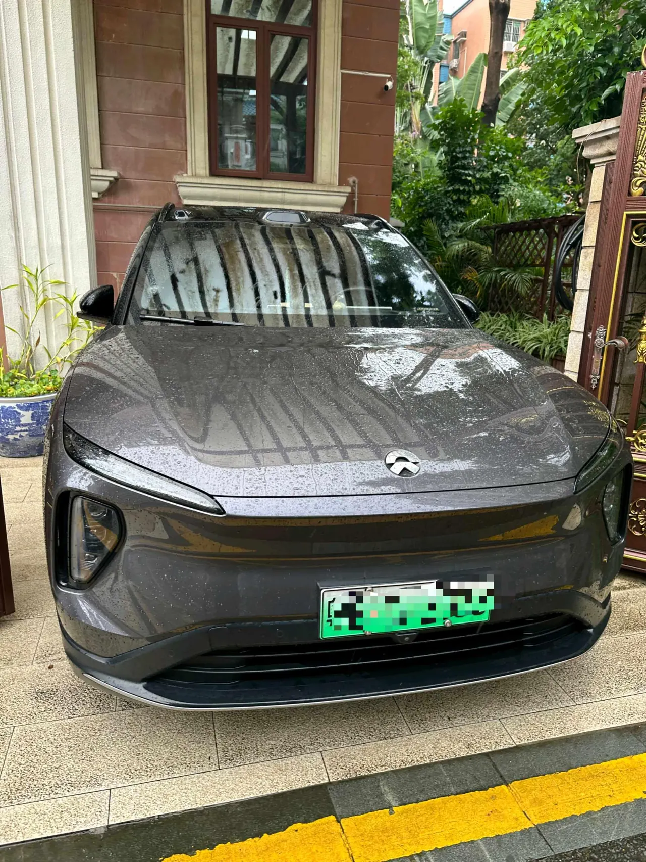 NIO 2024 ES6 75kWh automatic gear 2