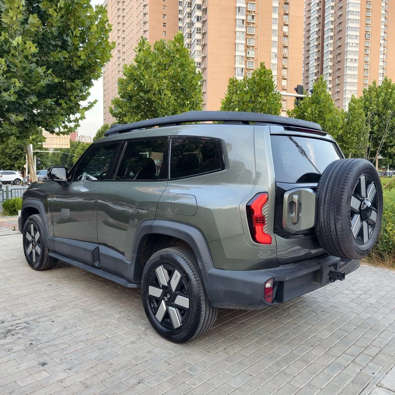 ChangAn Deepal 2024 G318 four-wheel drive air suspension version of automatic gear 4