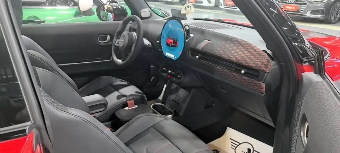 MINI JCW (Imported) 2025 Mini JCW 2.0T Automatic 6