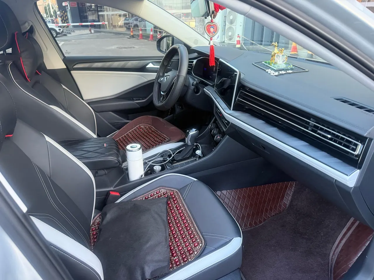Jetta 2025 Jetta VA7 1.4T first come, first served automatic gear 9