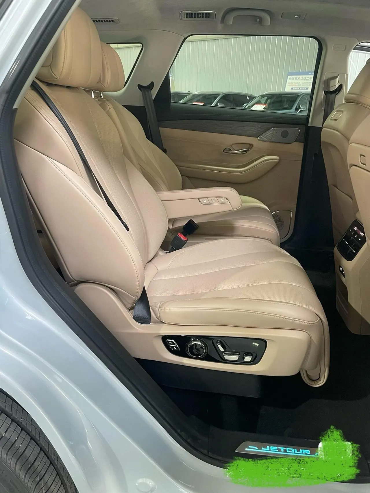 Jetour 2025 ShanHai L9 1.5TD Ultimate 6-seat Automatic Gear 6