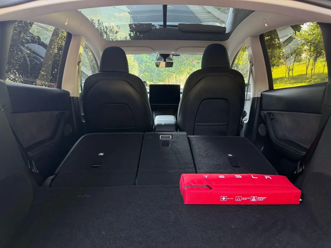 Tesla 2022 Model Y rear-wheel drive version (facelift) automatic gear 8