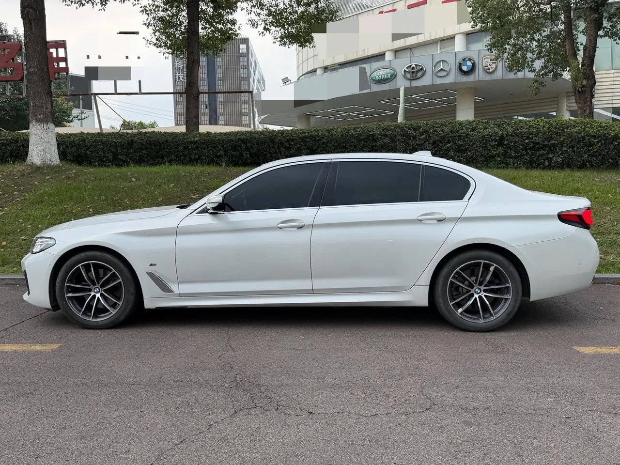 BMW 5 Series 2021 525Li 2.0T M Sports Suit Automatic Gear 6