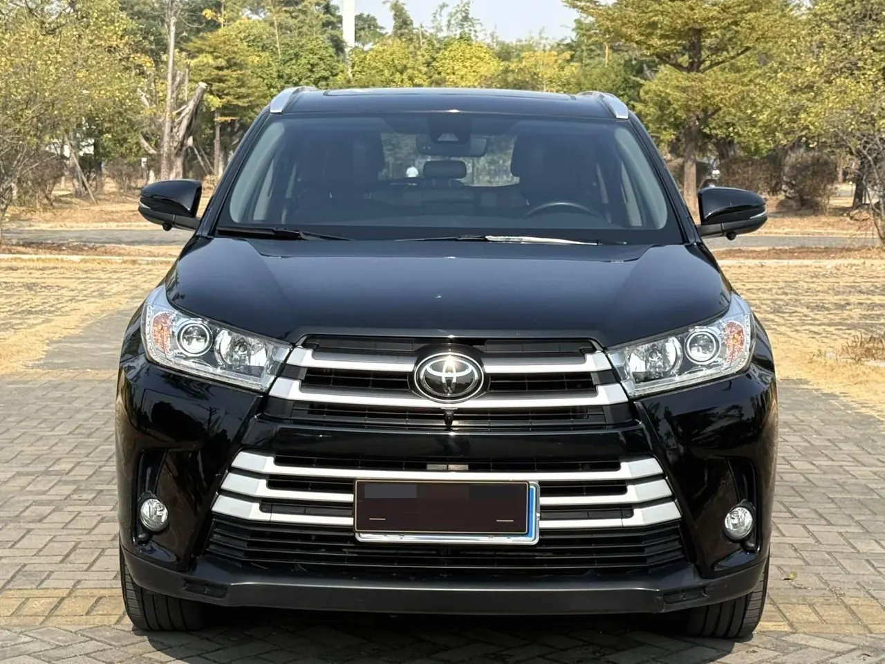 Toyota 2021 Highlander 2.0T 4-wheel drive deluxe 7-seat automatic gear 2