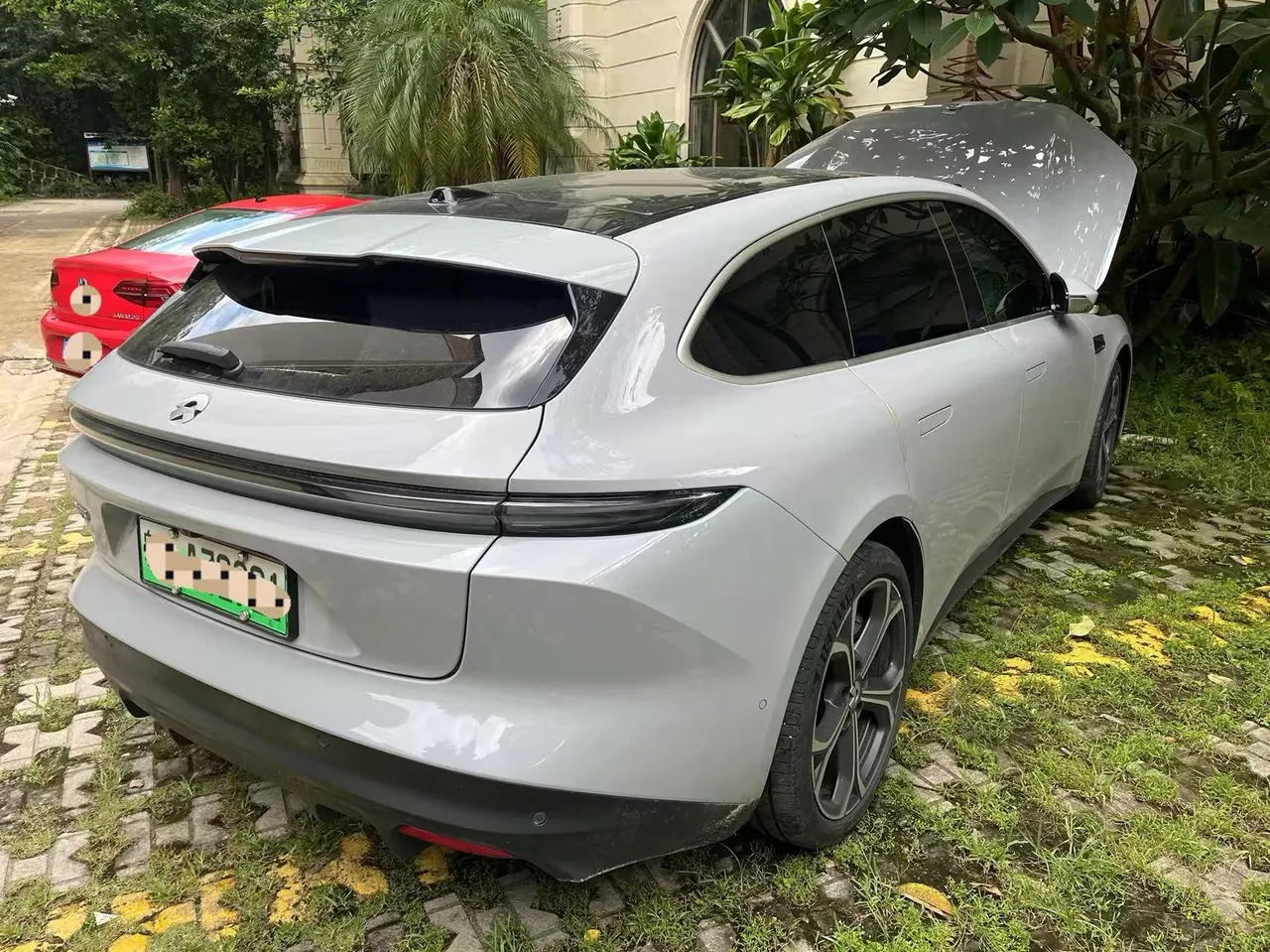 NIO 2025 ET5T 75kWh Touring automatic 5