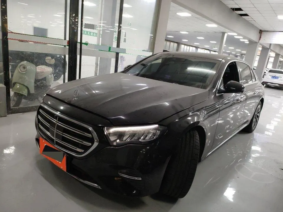 Mercedes Benz E Class 2024 E 300 L 48V 2.0T Luxury Automatic Gear - View 1