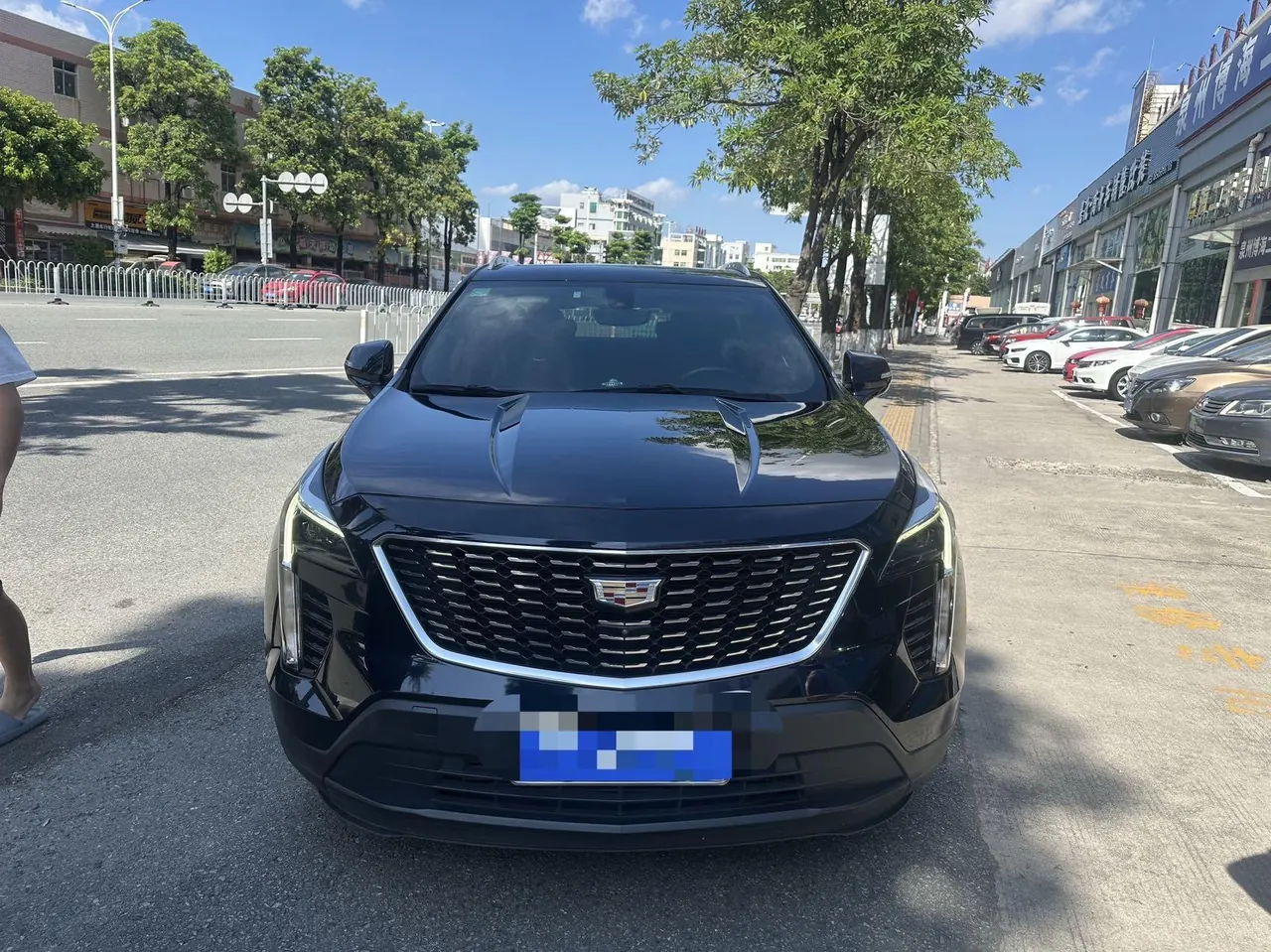 Cadillac 2020 XT4 2.0T 28T Two-Drive Technical (Modified) Automatic Gear 2