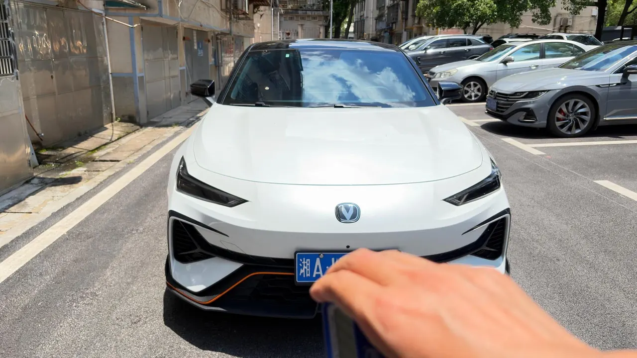 ChangAn 2025 UNI-V 1.5T 500Bar Premium Sports Automatic 8