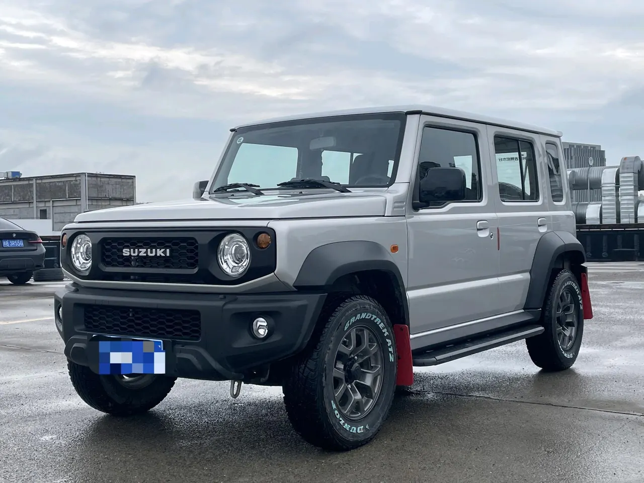 Открыть галерею: Suzuki Jimny (Imported) 2025 Jimny 1.5 Four-wheel Drive Automatic Gear