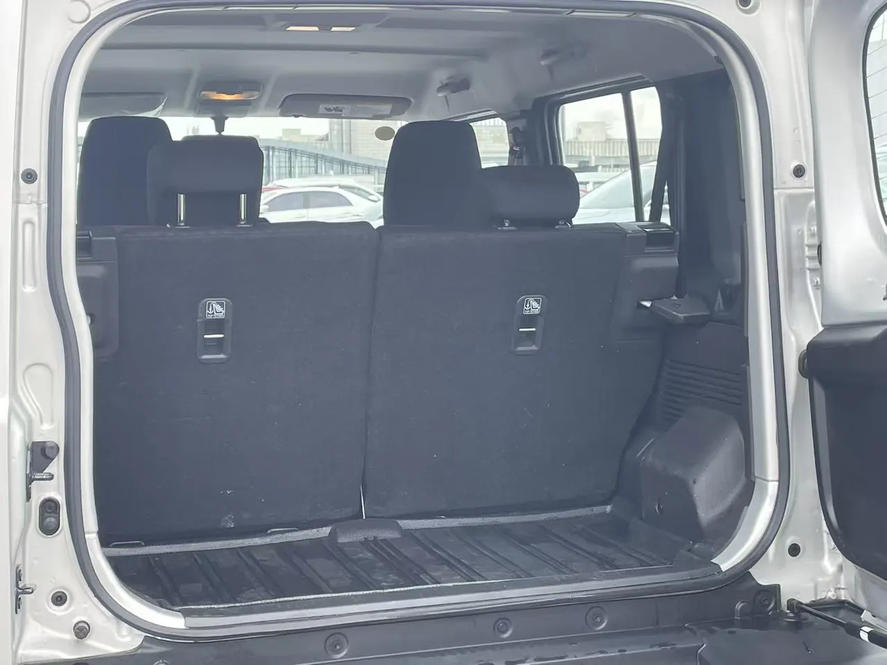 Suzuki Jimny (Imported) 2025 Jimny 1.5 Four-wheel Drive Automatic Gear 9