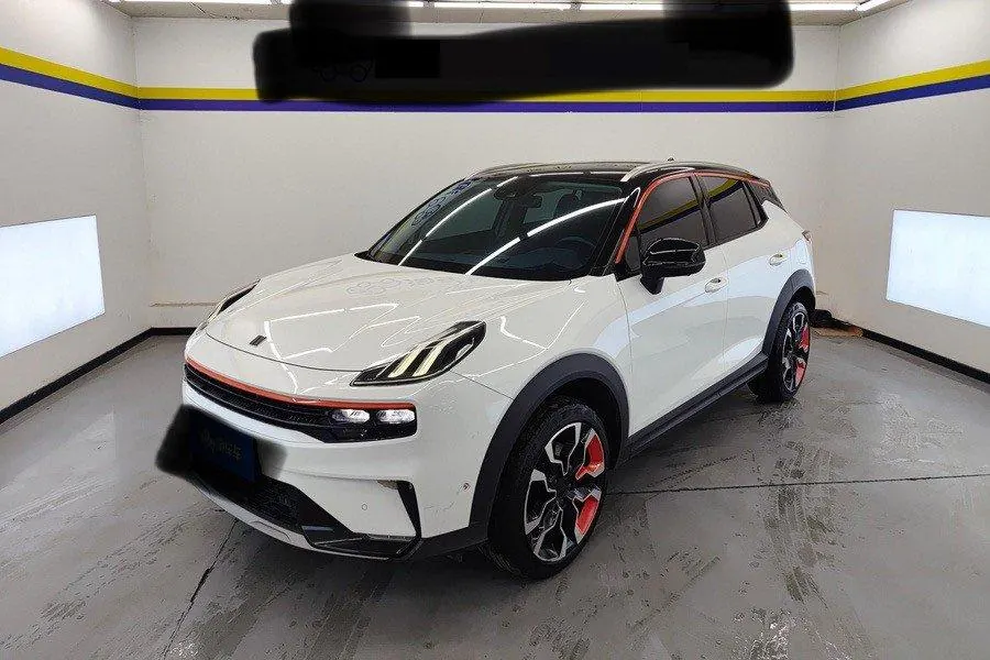 Открыть галерею: LYNK&CO 2020 LYNK&CO 06 1.5TD Yao Halo automatic gear