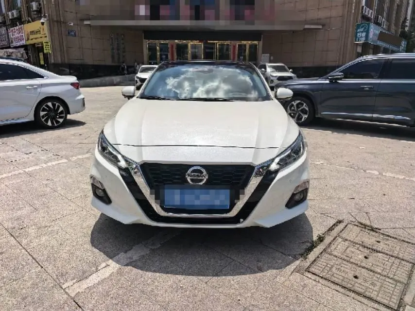 Nissan 2021 Teana 2.0 Stepless XL Upper AD1 Smart Navigation Edition Automatic Gear 2