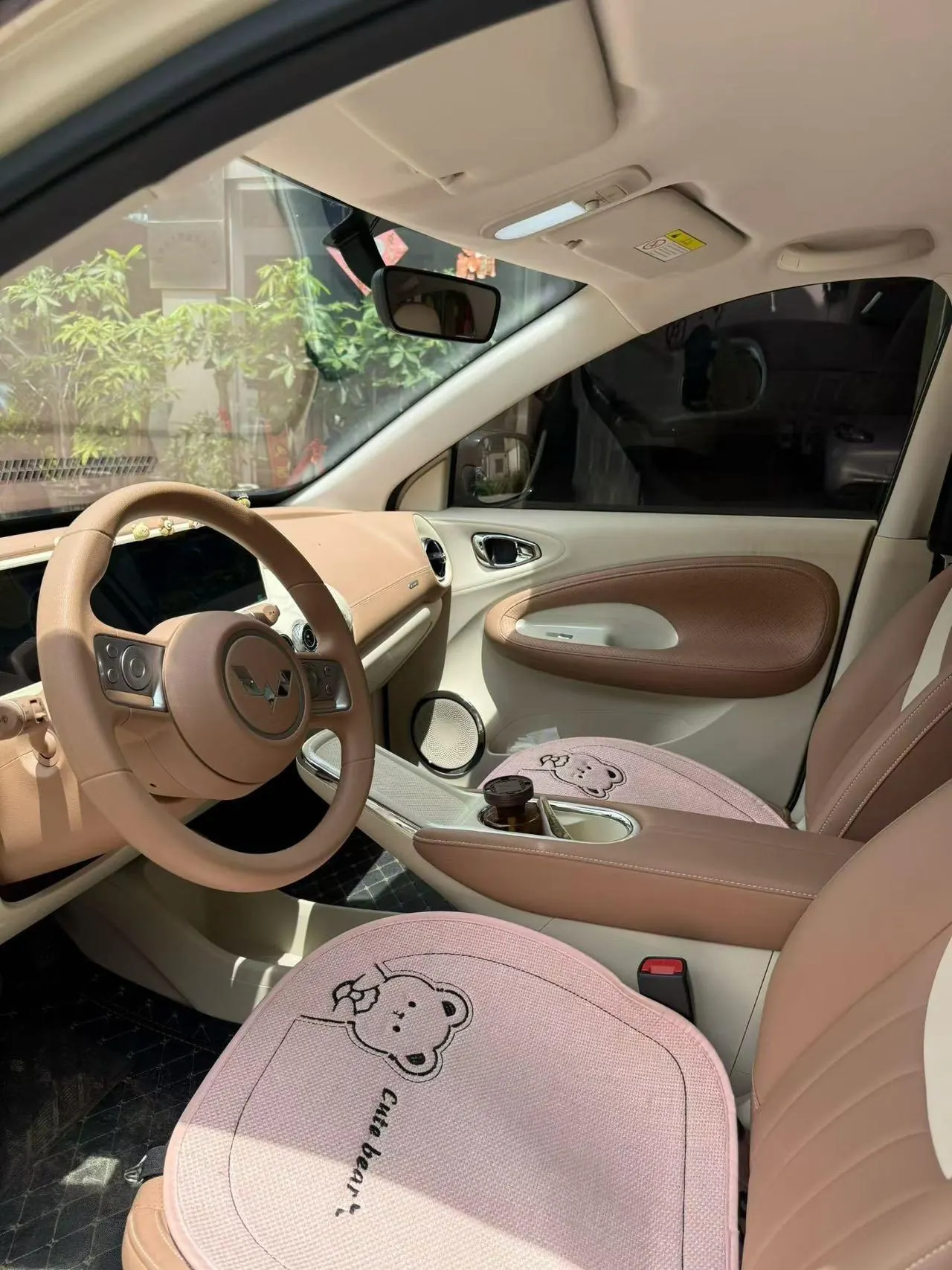 WuLing 2025 Plantronics 333km LingBox Connected Automatic Gear 4