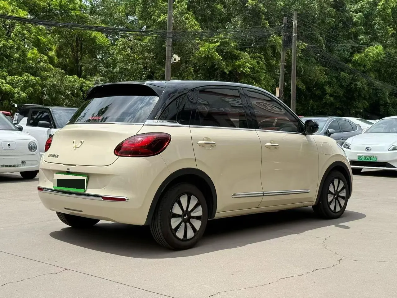 WuLing 2025 Plantronics 333km LingBox Connected Automatic Gear 7