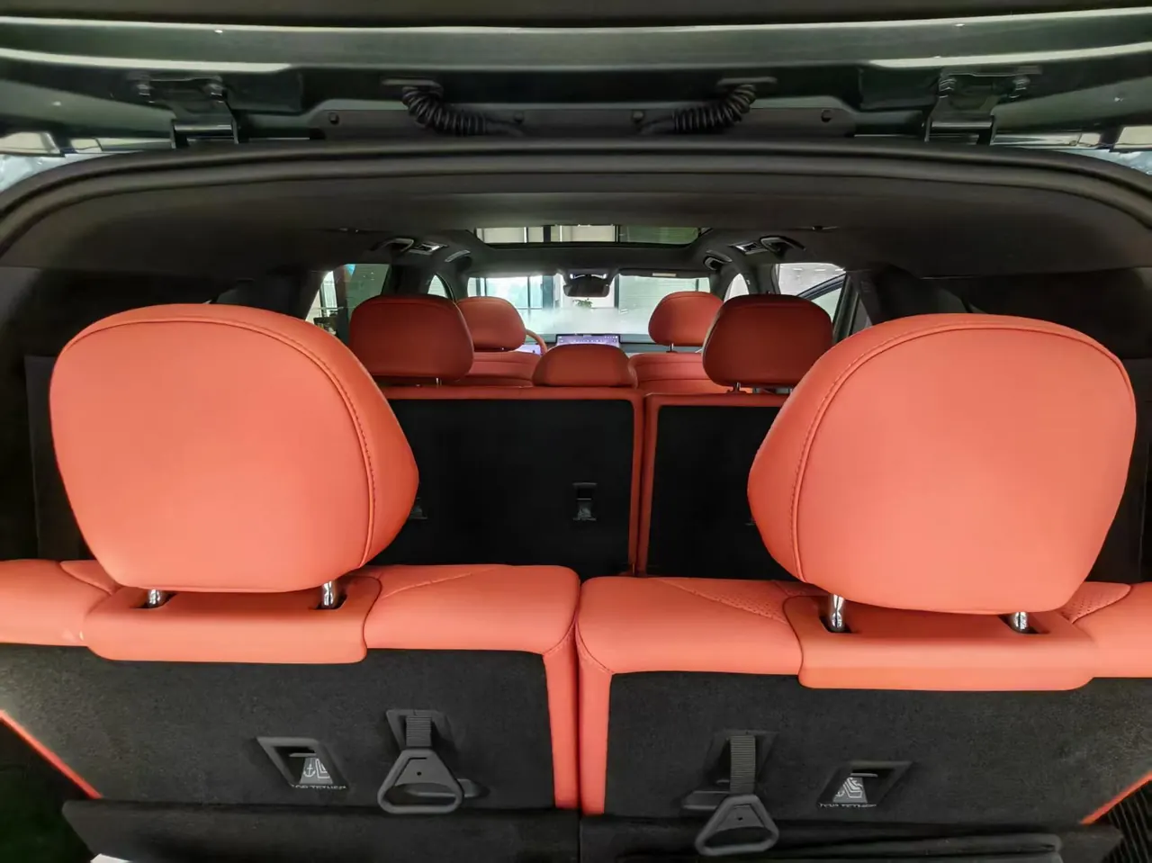 BYD 2025 Tang L DM 1.5T stepless 175KM unmanned aerial vehicle player version automatic gear 8