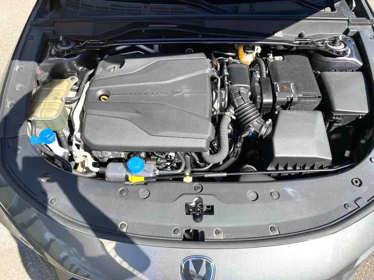 ChangAn 2022 UNI-V 1.5T Smart Pilot Automatic Gear 16
