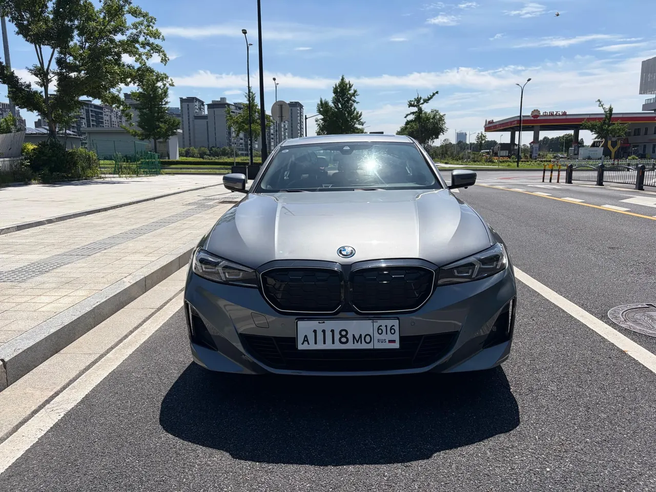 BMW 2022 i3 eDrive 35L automatic gear 2
