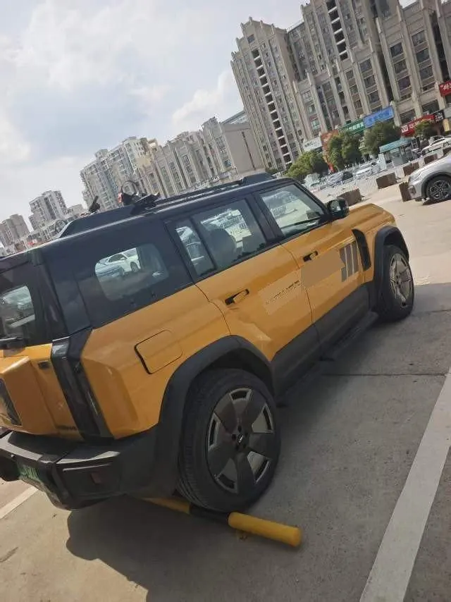 Chery 2025 Fengyun X3L 205 Four-wheel Drive High Energy Edition Automatic Gear 3
