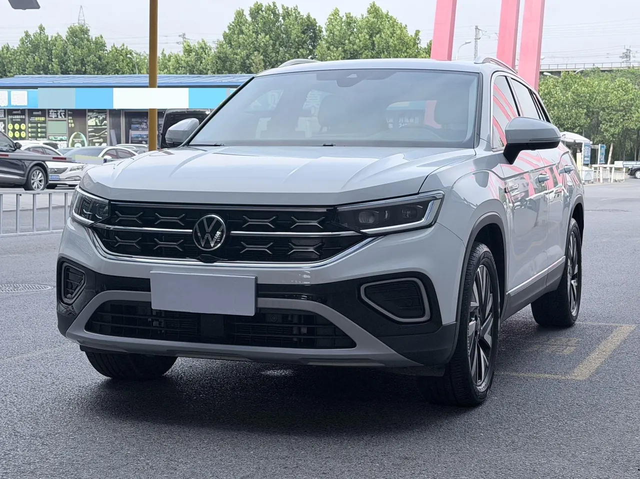 Volkswagen 2023 Tanyue 1.4TSI 280TSI Two-Drive Luxury Plus Advanced Edition Automatic Gear - View 1