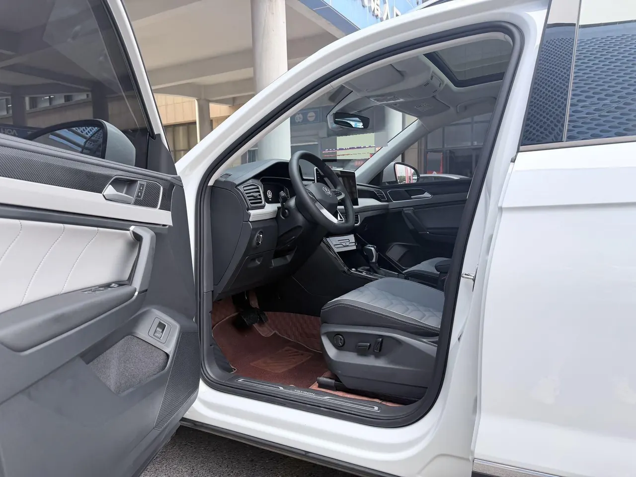Volkswagen 2023 Tanyue 1.4TSI 280TSI Two-Drive Luxury Plus Advanced Edition Automatic Gear 2