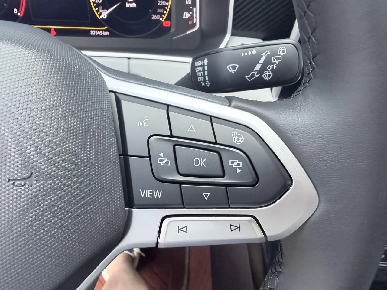 Volkswagen 2023 Tanyue 1.4TSI 280TSI Two-Drive Luxury Plus Advanced Edition Automatic Gear 4