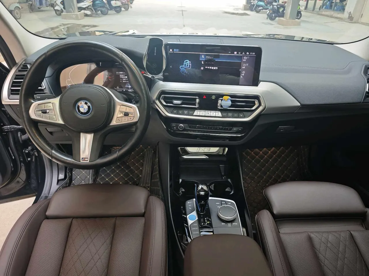 BMW 2022 iX3 Creat Collar Automatic 9
