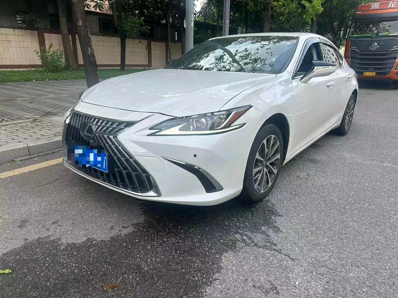 Lexus ES (Imported) 2024 ES200 2.0 Stepless Special Limited Edition Automatic Gear - View 1