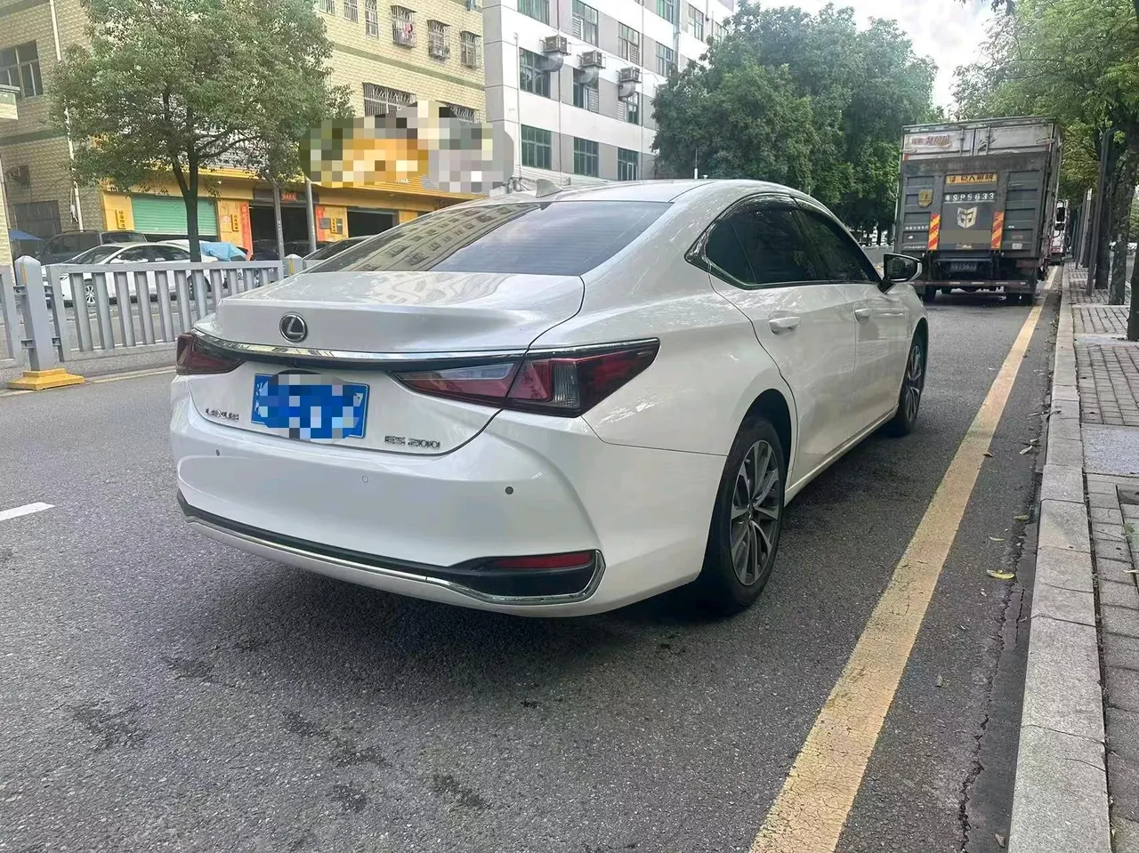 Lexus ES (Imported) 2024 ES200 2.0 Stepless Special Limited Edition Automatic Gear 3